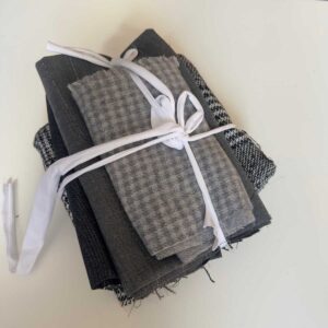 FABRIC BUNDLE Greys