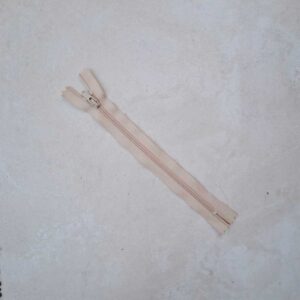 CONCEALED ZIP Beige