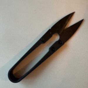 SMALL THREAD SNIPPERS